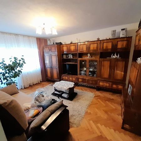 Apartament Straja - Lupeni  Eksteriør bilde