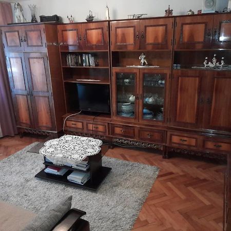 Apartament Straja - Lupeni  Eksteriør bilde