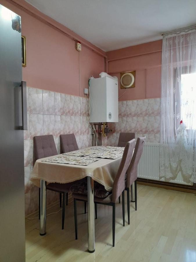 Apartament Straja - Lupeni  Eksteriør bilde